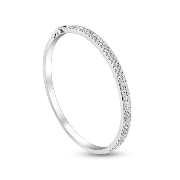 ETERNITY Sleek Bangle in White Gold