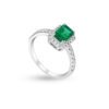 ROYAL Emerald Solitaire Ring