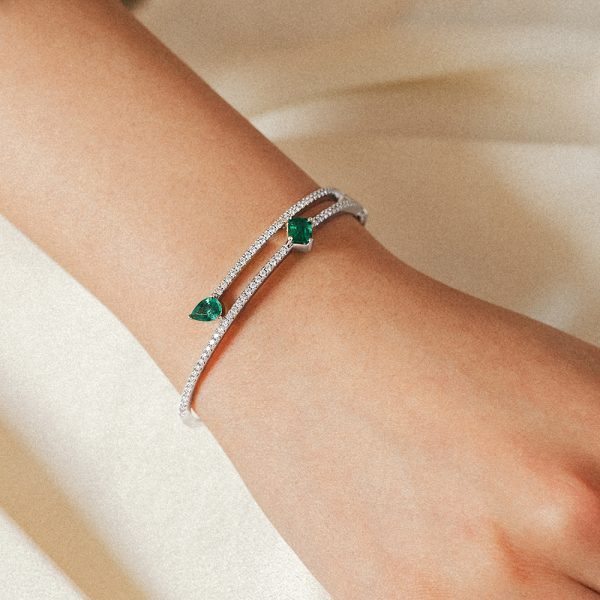 ROYAL Emerald Oak Bangle